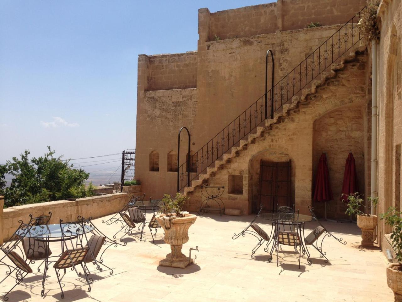 Kasr-I Abbas Hotel Мардин Екстериор снимка